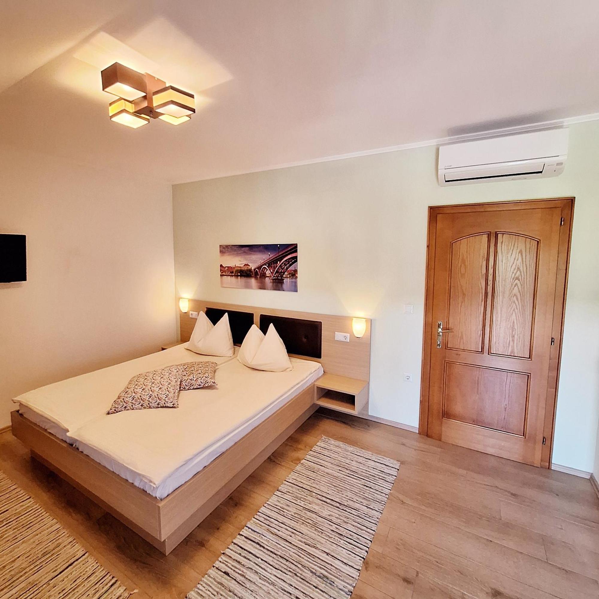 Penzion Gostisce Lesjak Orehova vas Exterior photo